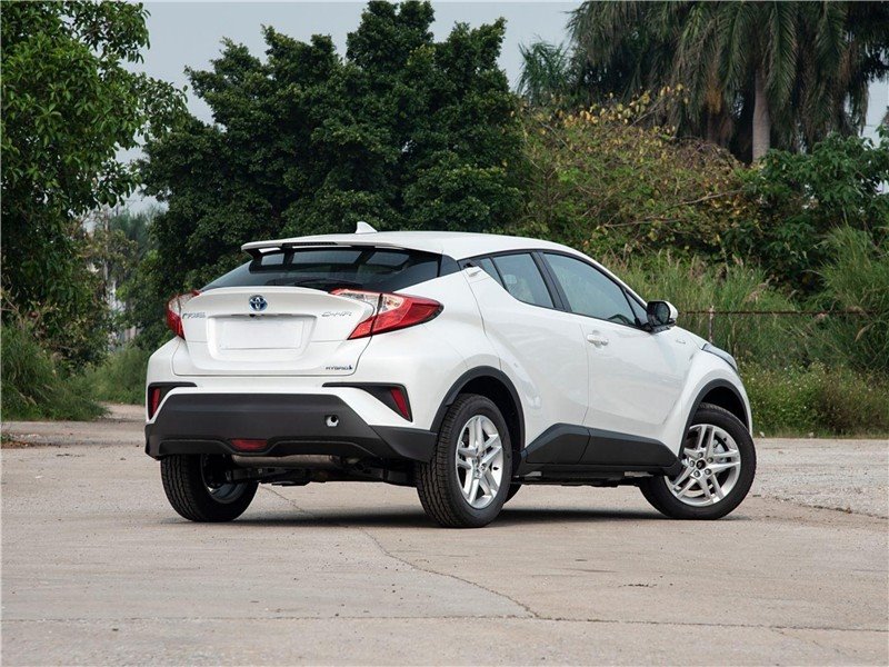 Toyota C-HR SUV factory